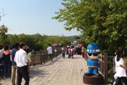 Imjingak. Park, gdzie Koreaczycy przyjedaj wspomina rozdzielone rodziny i rzuci okiem na pnocna stron