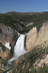 Dolny wodospad w Wielkim Kanionie  Yellowstone